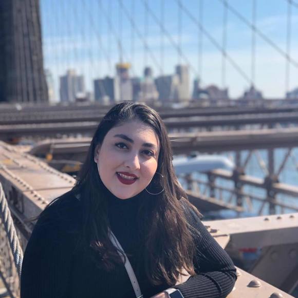 Meet your Posher, Niki - Picture 1 of 1